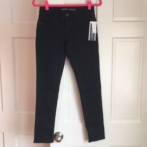 NWT Old Navy rockstar jeans sz 8
